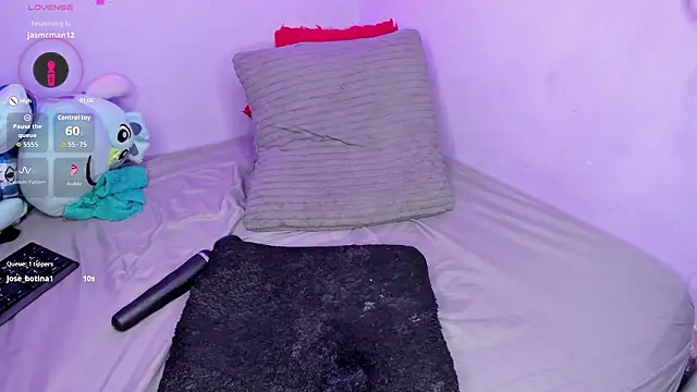 Онлайн чат XXX Sara_and_Lion