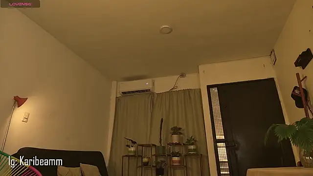 Karibeam Live XXX Chat