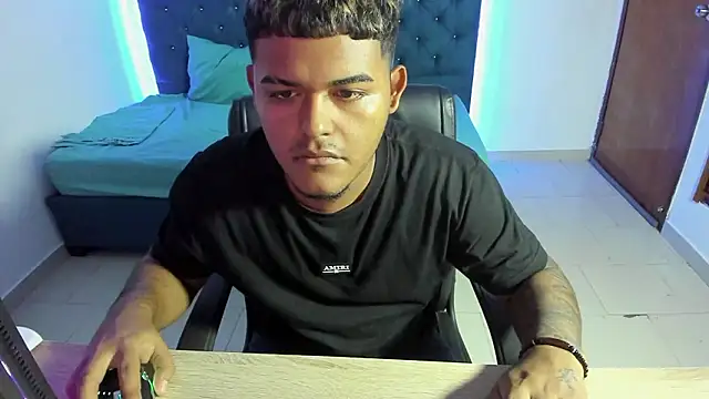 jordan_colman Pertunjukan Webcam