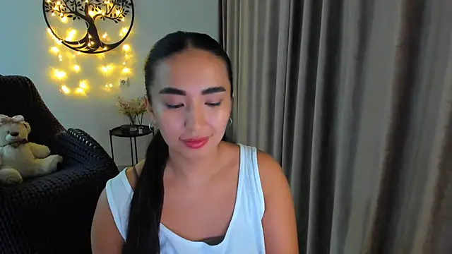 worldofkim Live XXX Chat