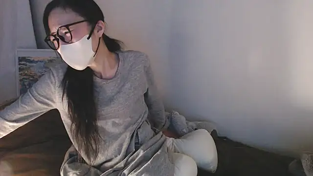 -Jun_juun- Live XXX Chat