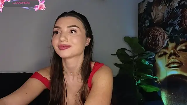 ReyaSophia élő XXX-chatje