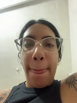 Heratemporal Adlı Modelin Canlı XXX Sohbeti