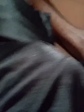 tharu111111's Webcam Show