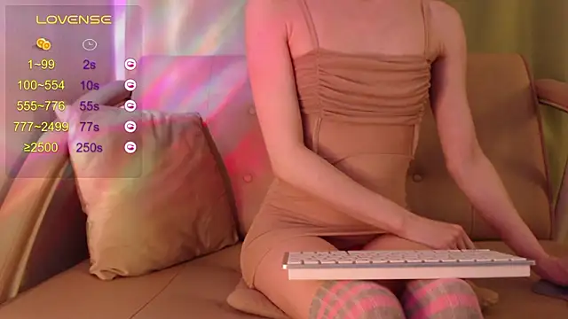 Lindelicious Chat XXX in diretta