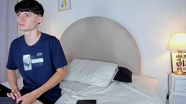 connor_and_angel élő XXX-chatje