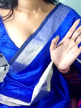 Ur_Lishaa's Live XXX Chat