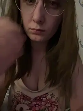 Lally_GirasoleのライブXXXチャット