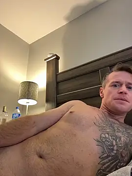 DILFiGuess1 现场XXX聊天