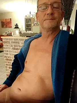 TommyTom76 Live XXX Chat