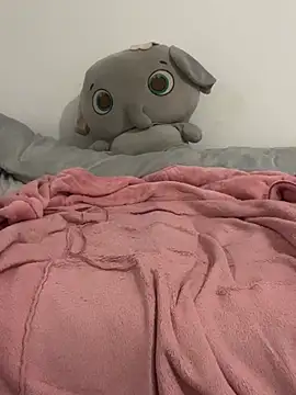 BellaRosex_x élő XXX-chatje