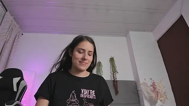 JulietaSnowのライブXXXチャット