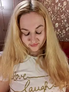 LianaJu: απευθείας συνομιλία ΧΧΧ