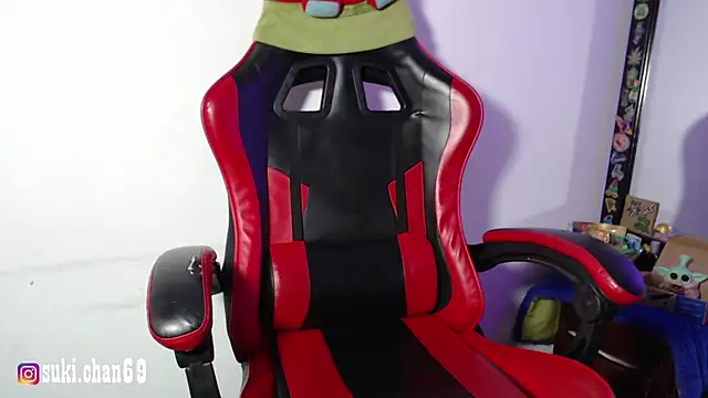 Sukychan_: онлайн-секс-чат