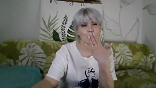 Chat XXX en directo de Catty_Lady