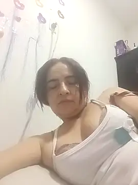 tany90 Chat XXX in diretta