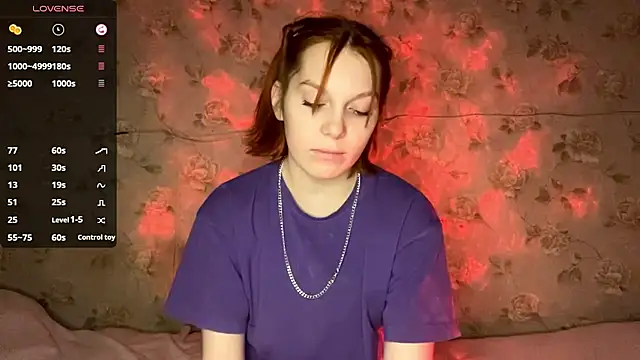 FoxLina: απευθείας συνομιλία ΧΧΧ