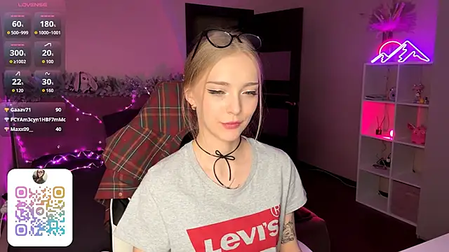 EvaPeace's Live XXX Chat