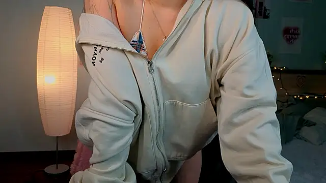 fallin_loveeのライブXXXチャット