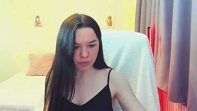 Chatroom XXX en direct de Mia_Mia999