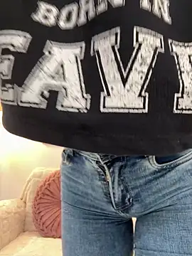 ChloeeCoxxのウェブカメラショー