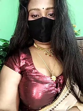 Idhika-Paul Chat XXX live