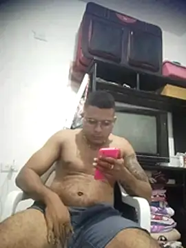 SaucyAffair0 现场XXX聊天