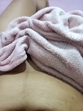 Bruna_bombom Show in webcam