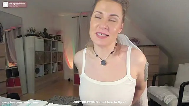 Chat XXX ao vivo de ilucyme