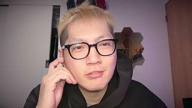 ken_0927 Live XXX Chat