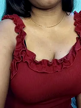 Ishaani_0's Webcam Show