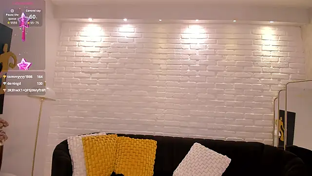 GiaFerraraのライブXXXチャット