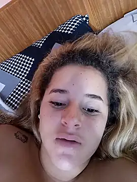 flacatri's Live XXX Chat