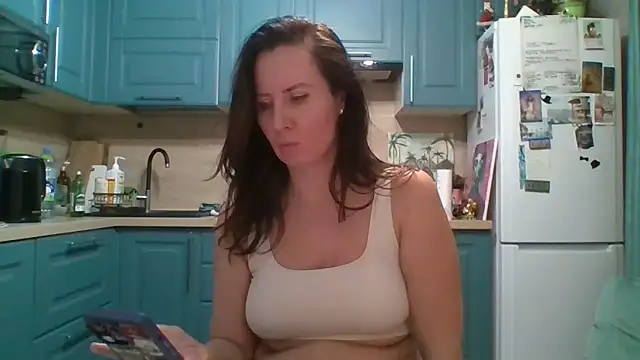 XXX chat uživo modela ALICAINWONDERLAND