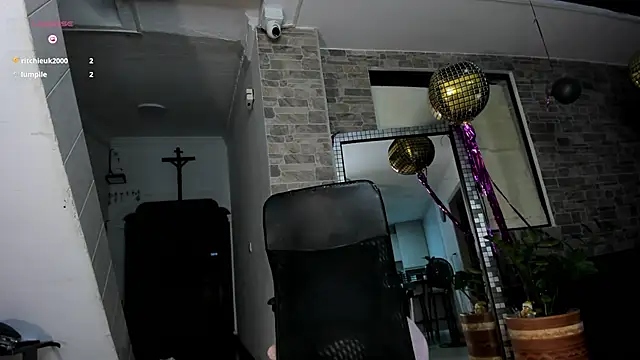 แชท XXX สดของ _SARAI_DUPONT