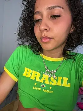 Czat XXX na żywo – Nikoyon