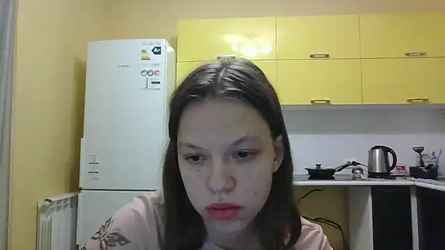 Paradise_Tease: онлайн-секс-чат