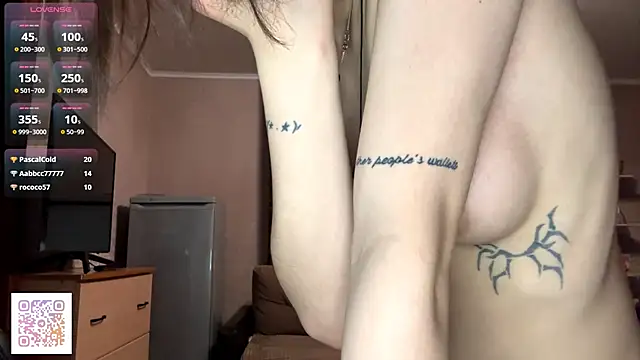 MarieHernandez élő XXX-chatje