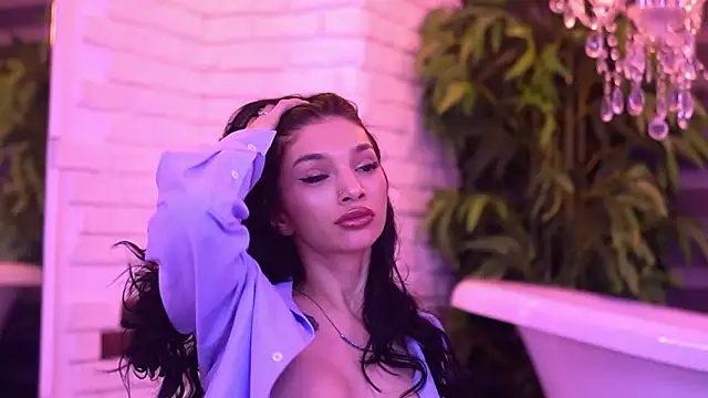 NyssaSky's Live XXX Chat