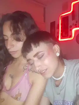 AlexxaAndRileyy Live XXX Chat