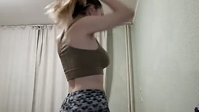 Chatroom XXX en direct de AyanamiPepe