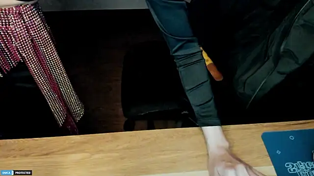 ___Sll___のライブXXXチャット