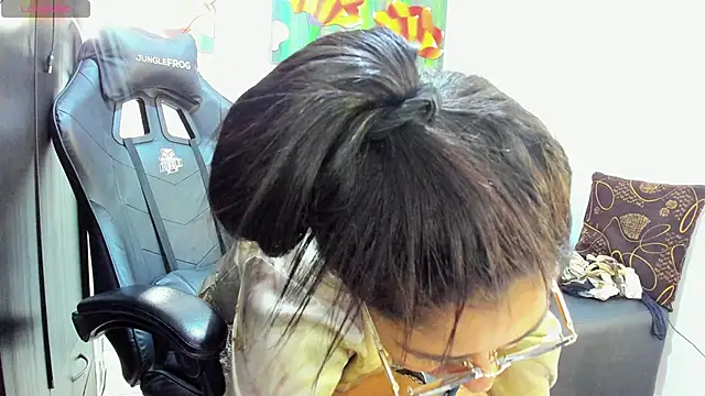 Miss_clarepocahose: онлайн-секс-чат