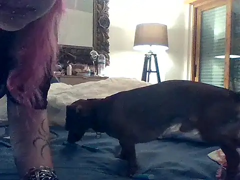 emojigirl69 即時 XXX 聊天