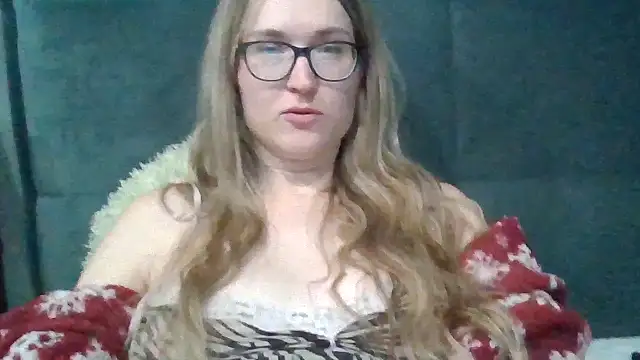 แชท XXX สดของ Jugira