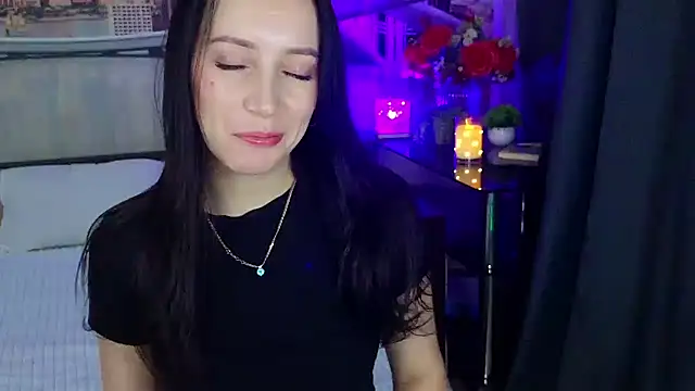 MonicaSweetxのライブXXX  チャット