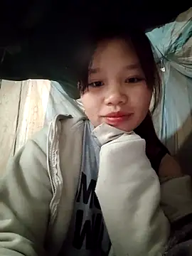 linh-miu99のウェブカメラショー