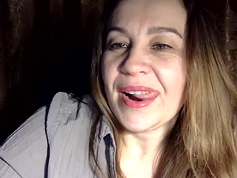 IssaMy1 – Kamerová šou