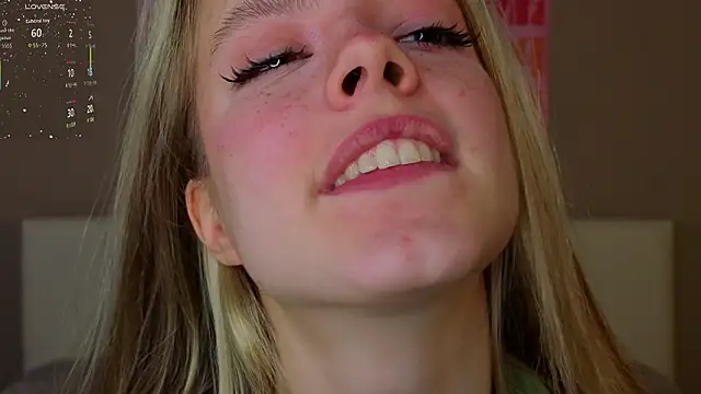 TiffinyMergist 现场XXX聊天