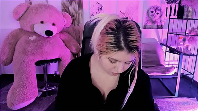 DiaAngell Obrolan Langsung XXX